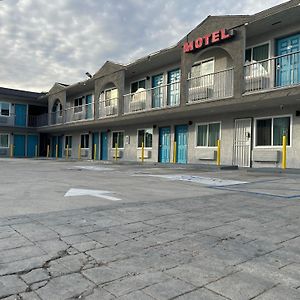 Arlo Motel