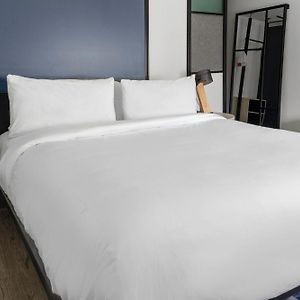 King Room Hearing Accessible