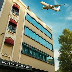 Homey Airport Hotel